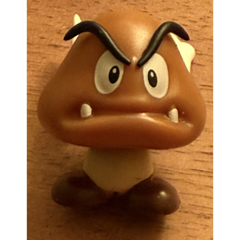 JAKKS PACIFIC WORLD OF NINTENDO PARAGOOMBA 2" FIGURE Loose